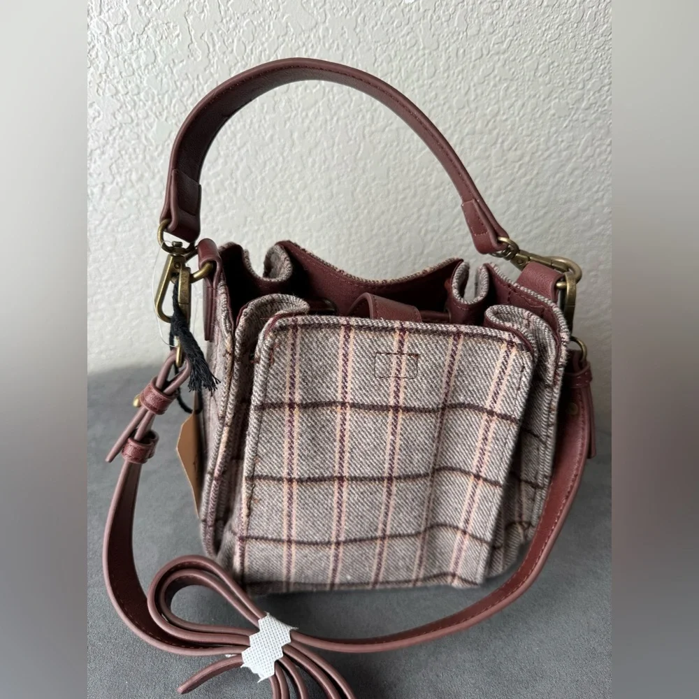 Frye & Co. Easton Mini Bucket Bag – Soft Plaid/Rum Raisin – NWT - Picture 2 of 8